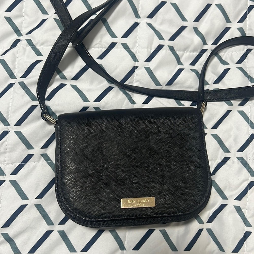 Gently used black, Kate Spade purse Crossbody